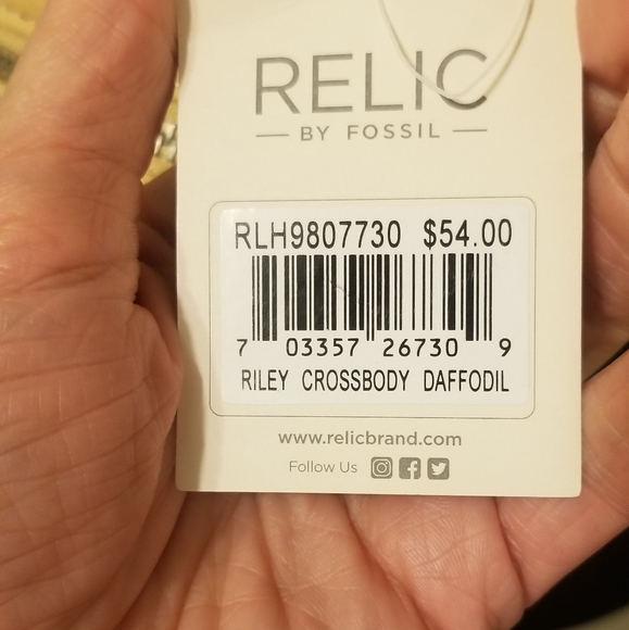 COPY - RELIC by "Fossil" crossbody daffodil NWT - Picture 3 of 15